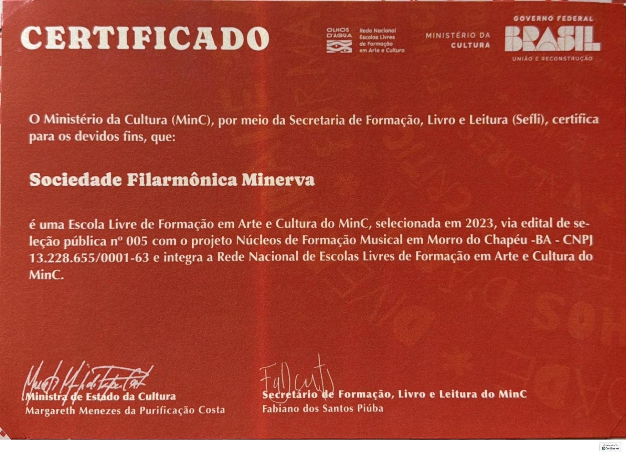 Certificado do Ministério da Cultura da Escola Livre de Música assinado por Margareth Menezes